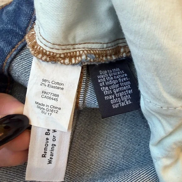 Madewell Wide-Leg Crop Jeans – Medium Wash | Size 27 - Picture 3 of 7